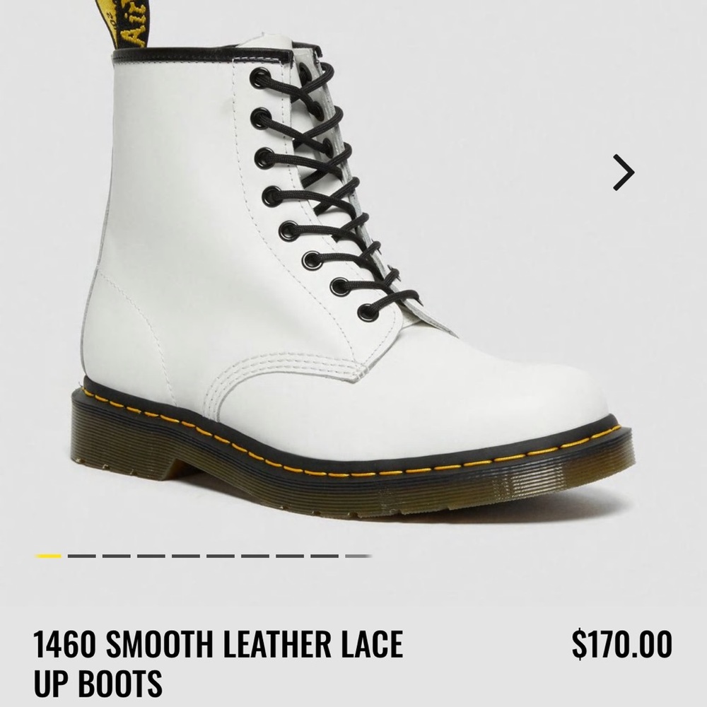 Dr. Martens 1460 Smooth Leather Lace Up boots size 8